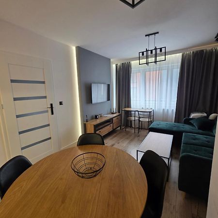 Mieszkanie W Nowoczesnym Halo Apartament W Centrum วรอตซวาฟ ภายนอก รูปภาพ