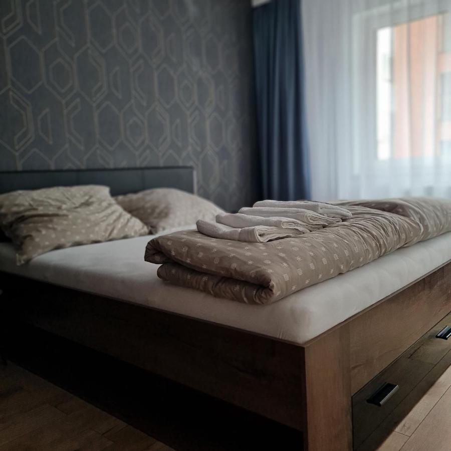 Mieszkanie W Nowoczesnym Halo Apartament W Centrum วรอตซวาฟ ภายนอก รูปภาพ